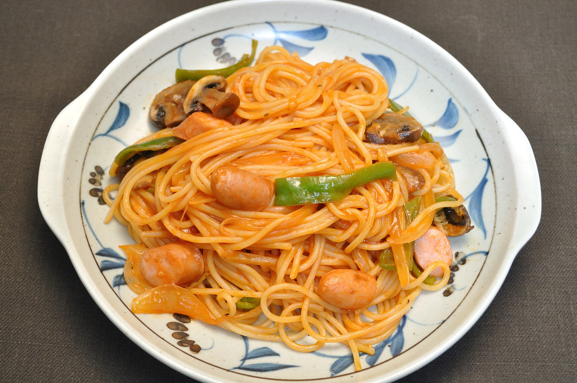 鉄板ナポリタン